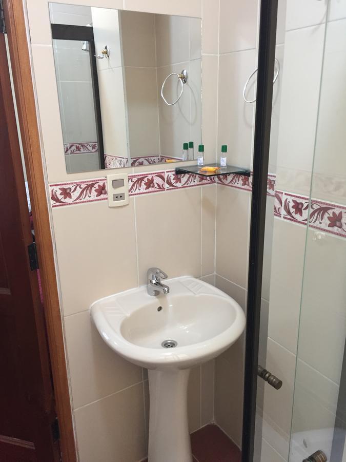 Residencial Alta Vista Bed & Breakfast ลาปาซ ภายนอก รูปภาพ